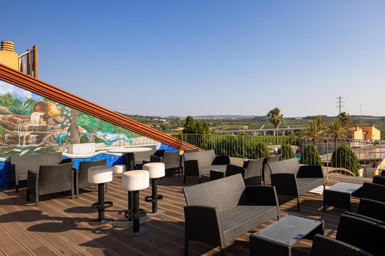 Hotel Restaurant Sol I VI Lavern Exteriér fotografie