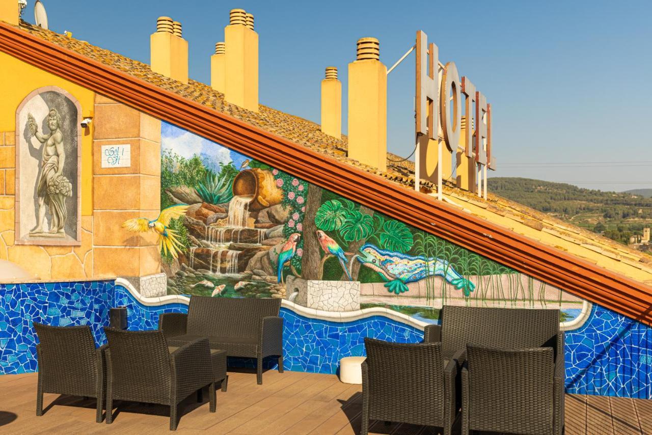 Hotel Restaurant Sol I VI Lavern Exteriér fotografie